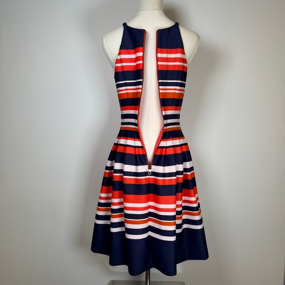 Vince Camuto Striped Scuba Halterneck Pleated Fit And Flare Dress Women’s Size 2 - Picture 9 of 15